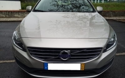 Volvo V60 D4 MOMENTUM GEARTRONIC