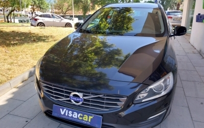 Volvo V60 D2 MOMENTUM